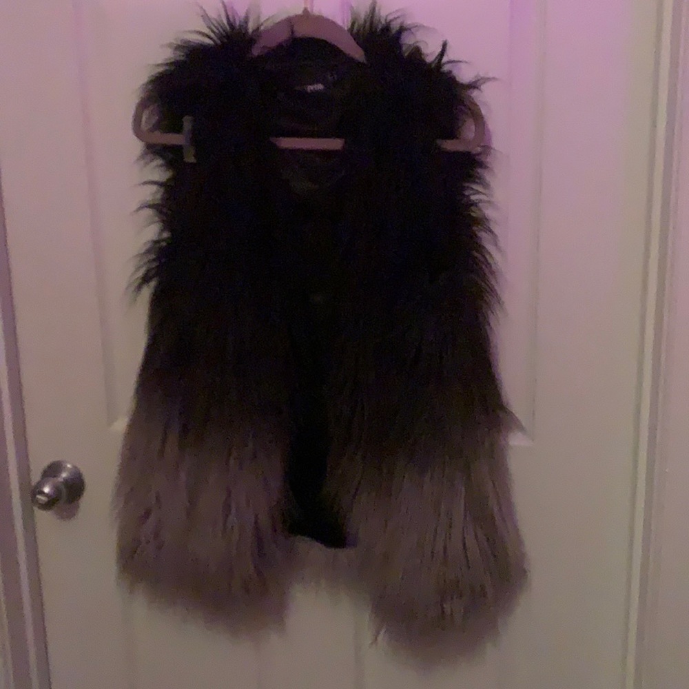 Ombré black gray fur vest